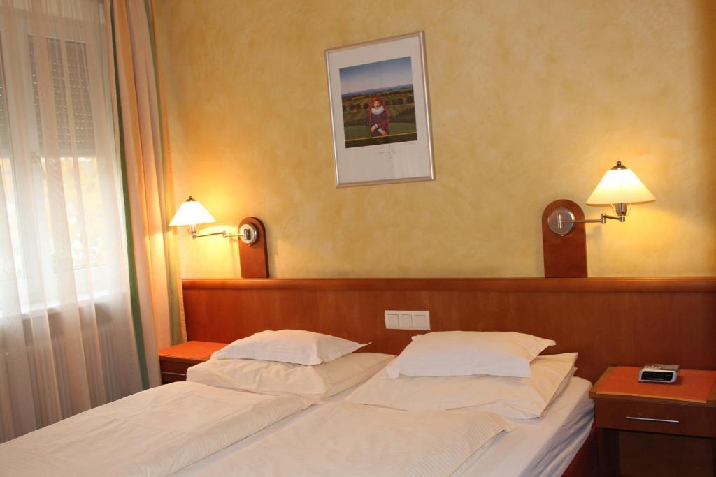 Landgasthof Hotel Muhr Gallbrunn Chambre photo